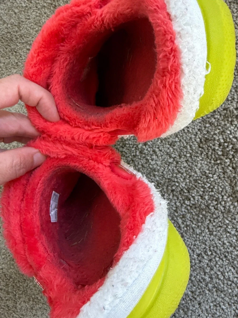 Crocs The Grinch Fuzzy Lined Clogs Kids 1J Unisex Christmas Slippers